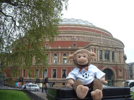 Jimby outside The Royal Albert Hall
