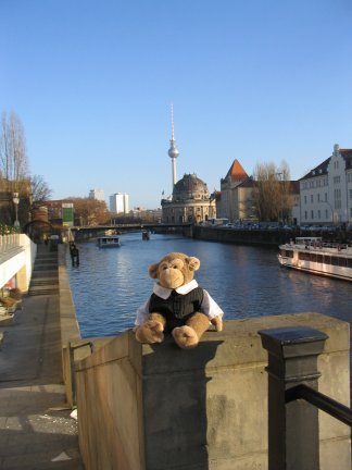 Jimby near the Bode Museum