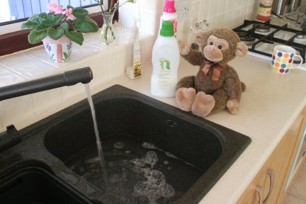 Seems I have to rinse them in Fabric Conditioner